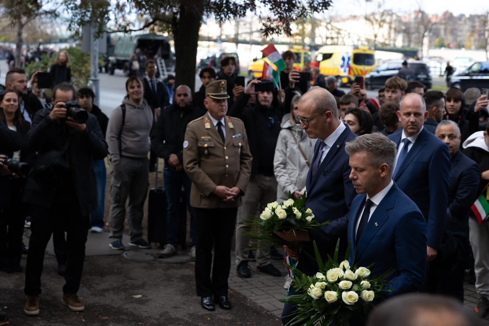 Magyar Péter: '56 hősei mindannyiunknak példát mutatnak