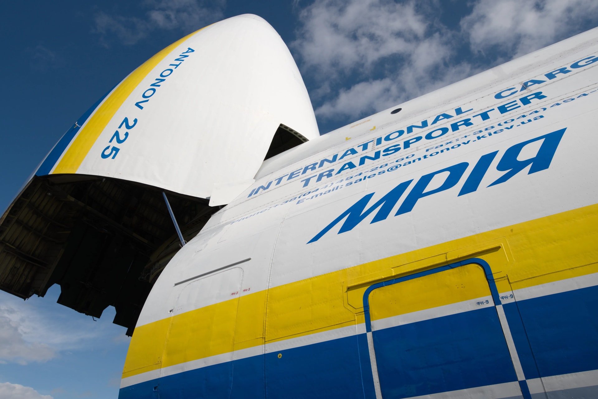 Kigyulladt egy ukrán Antonov Japánban