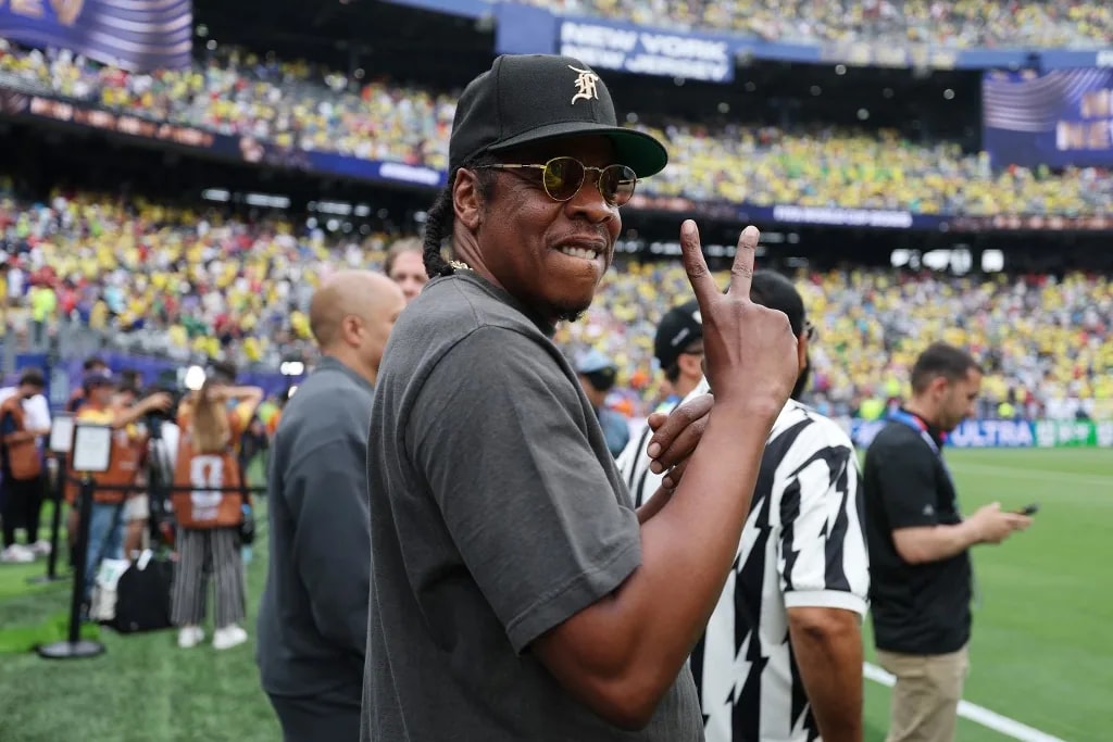 Jay-Z lesz a 2027-es Super Bowl félidei show-jának sztárfellépője