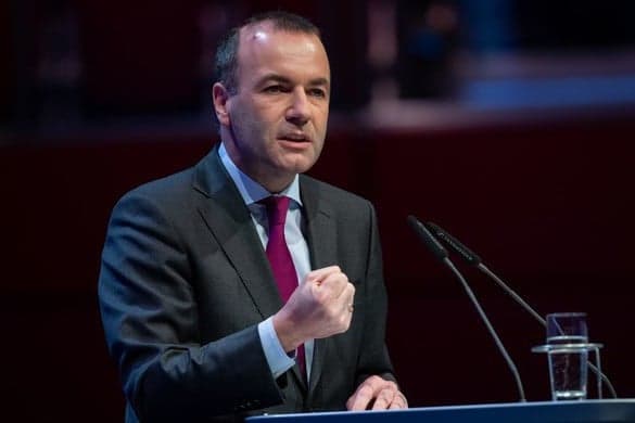 Weber: Magyarország rossz irányba tart