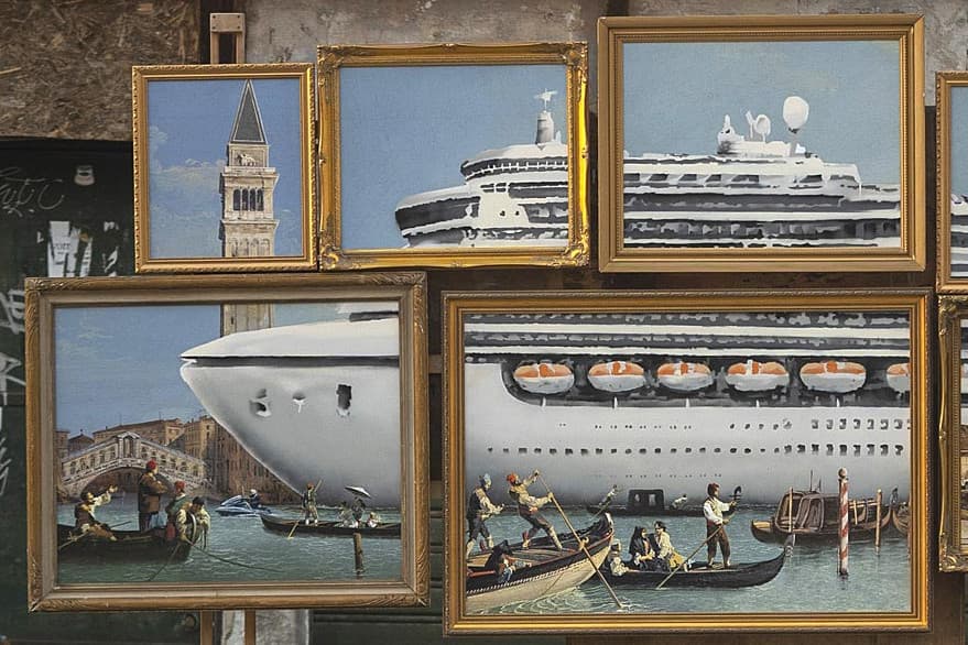 Velencében készített graffitit Banksy