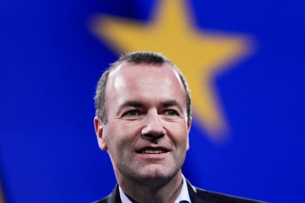 Weber a csúcsjelölti rendszer mellett teszi le a voksát