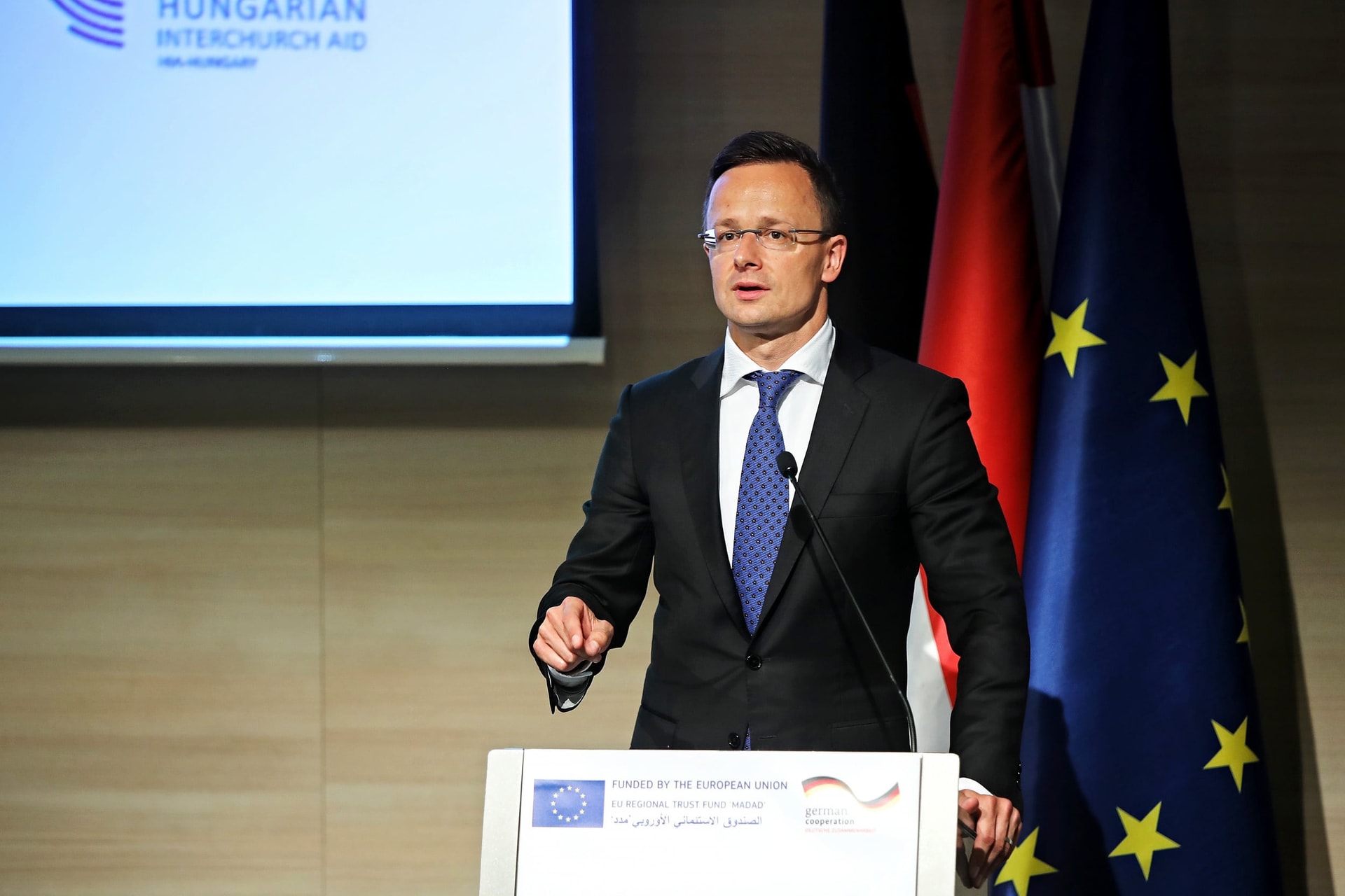 Hétfőn hallgatná meg a nemzetbiztonsági bizottság Szijjártó Pétert