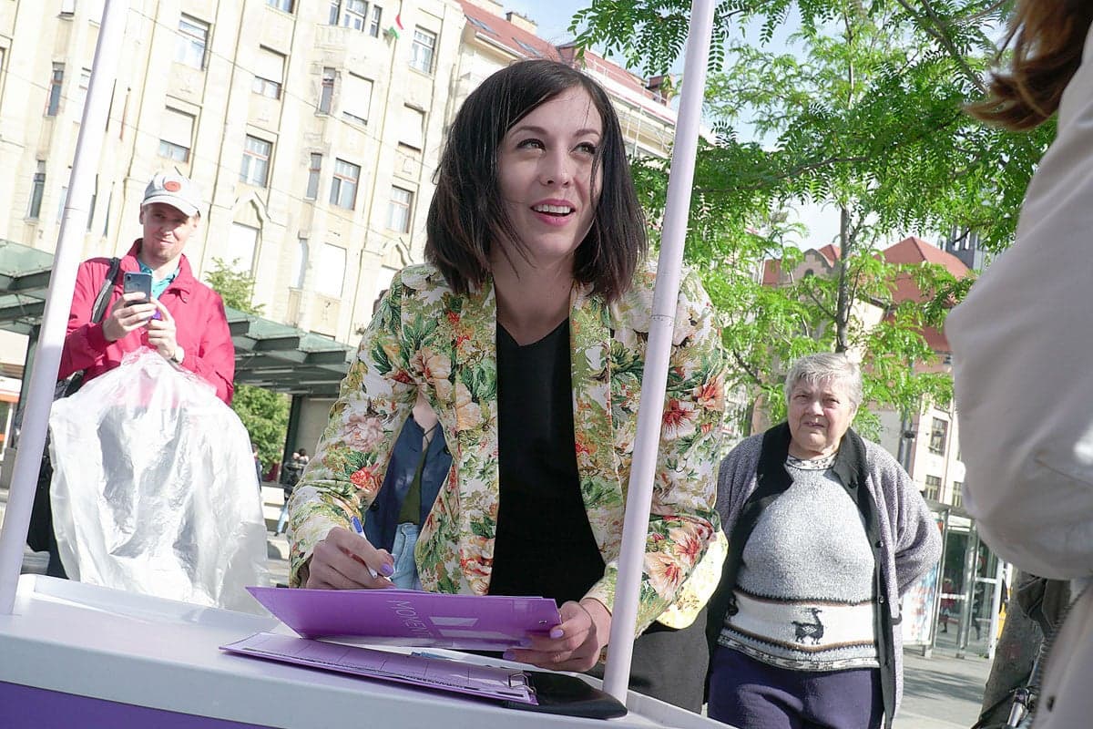 Egyre többen mondatnák le Cseh Katalint