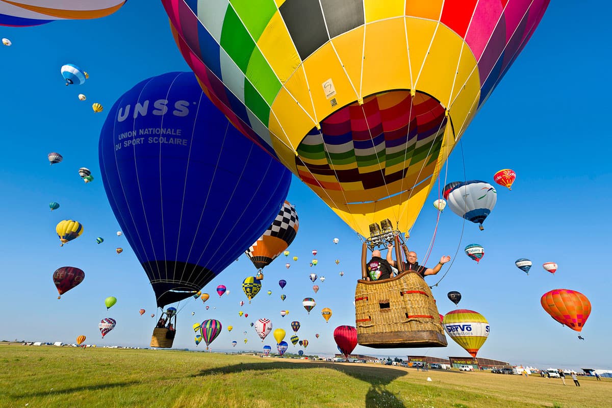 Lezuhant egy hőlégballon, egy ember meghalt