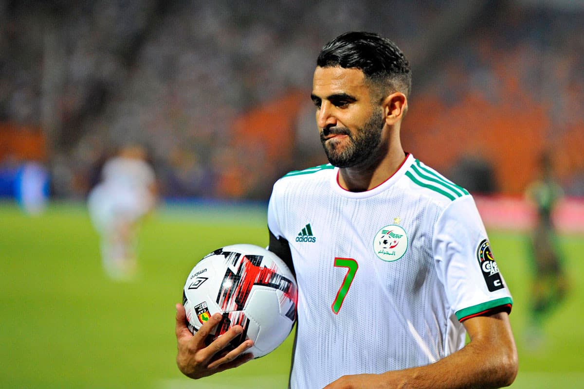 Mahrez elhagyta a BL-győztes Manchester Cityt