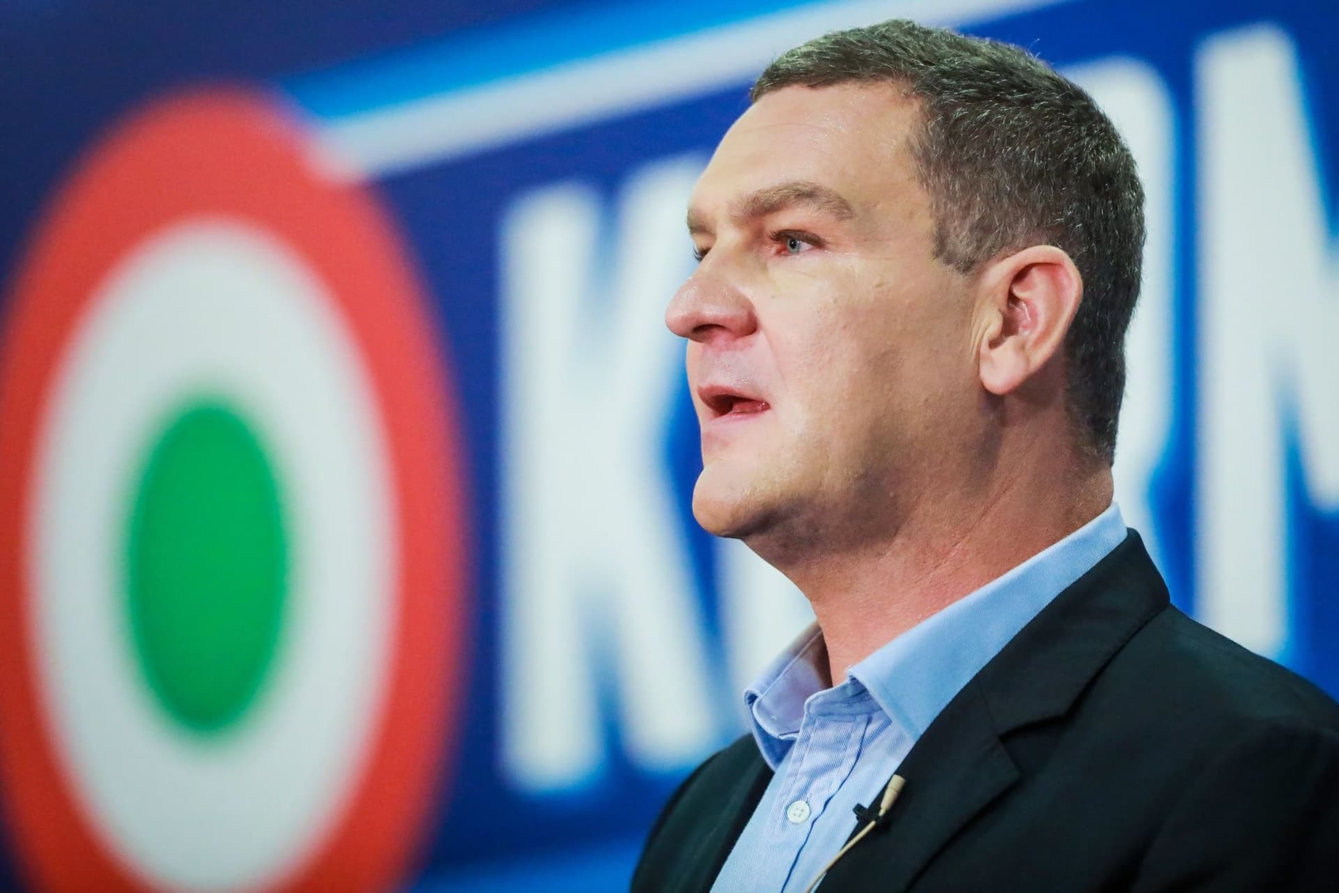 Fogy és fagy a levegő Botka László körül