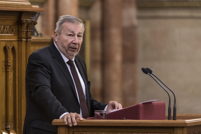 Kovács Árpád: Kedvezően alakul a magyar gazdaság
