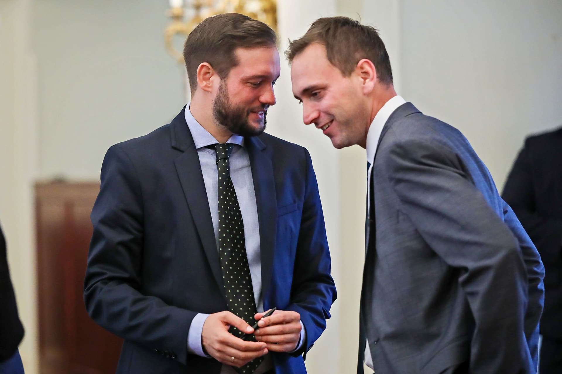 Újpest baloldali vezetése csökkentette a nyugdíjasoknak járó támogatást