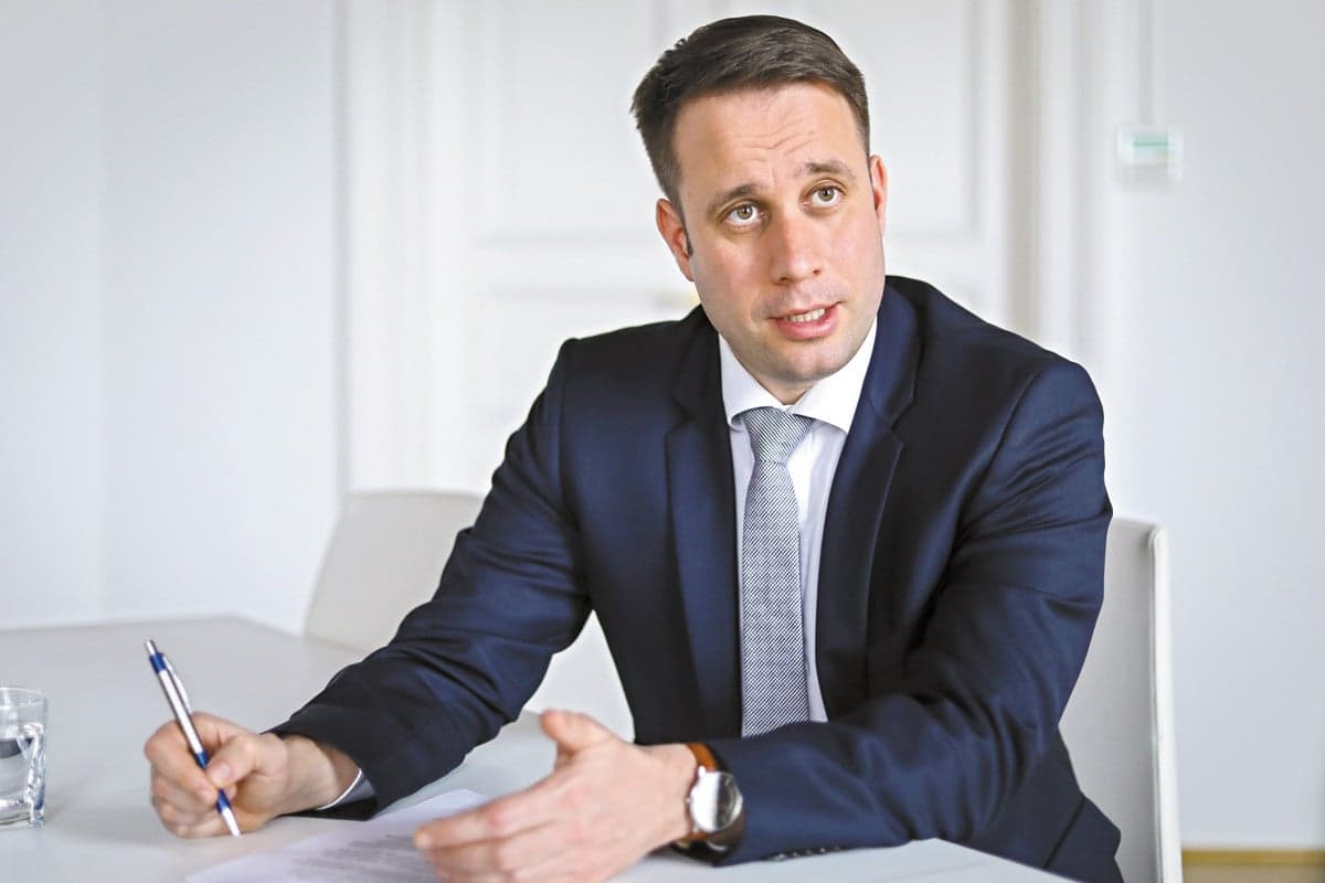 Dömötör: Eredményesen zárta a járvány elleni védekezés első szakaszát Magyarország