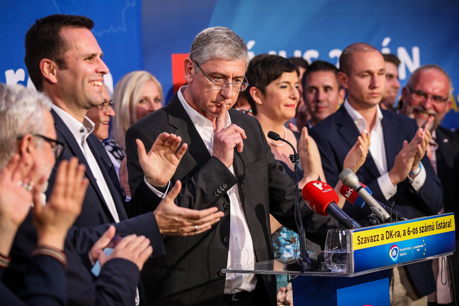 „A DK vezetése is osztja Niedermüller véleményét?”