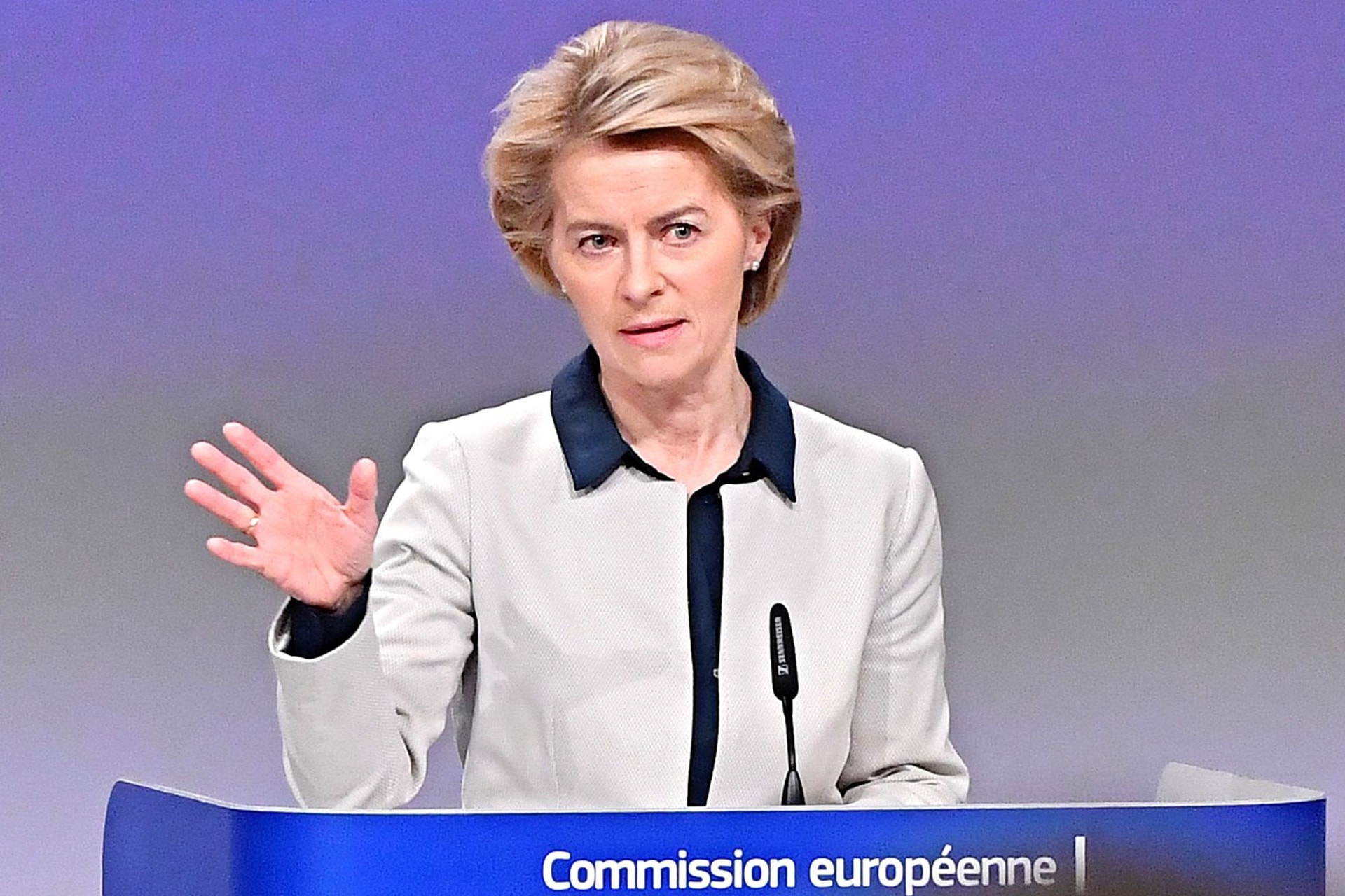 Von der Leyen: Mindenki alábecsülte az új koronavírus veszélyességét
