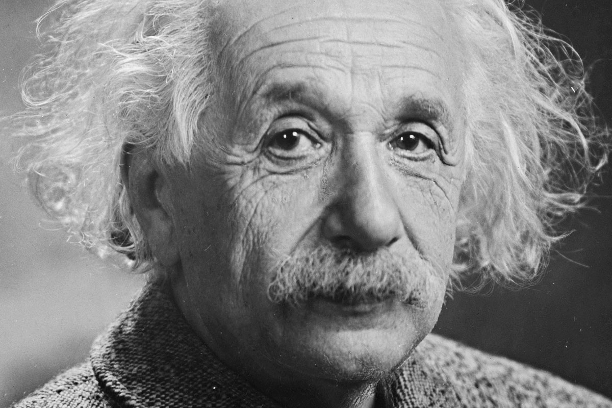 Albert Einstein különös szokásai
