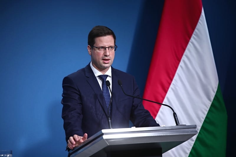 Gulyás Gergely: Vélhetően ugrásszerűen emelkedni fog a fertőzöttek száma