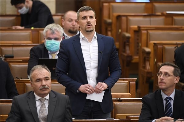 Az ellenzék elutasította a veszélyhelyzet meghosszabbítását