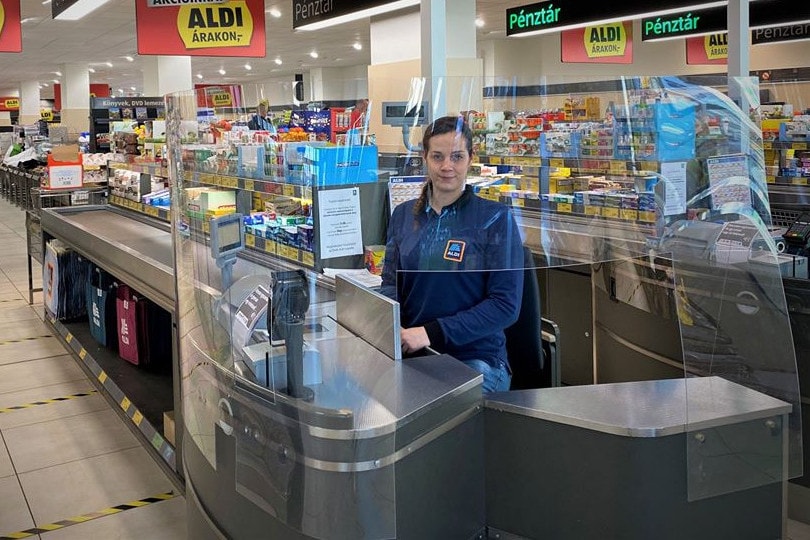Az üzletláncok alkalmazkodnak a járványhelyzethez