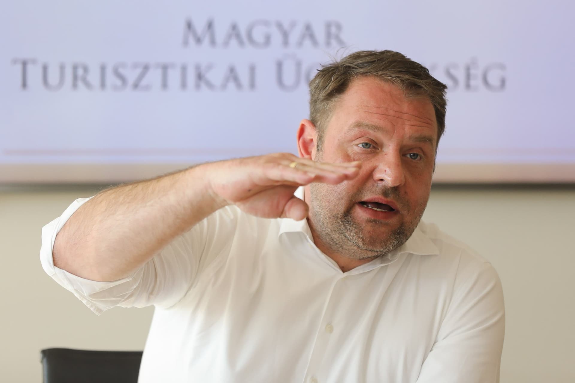 Guller Zoltán: A magyar turizmus-vendéglátás 60 nap alatt a mennyből a pokolba jutott