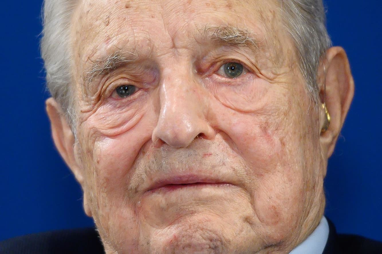 A számos korábbi korrupciós ügyben érintett Soros György a korrupciófigyelést finanszírozza
