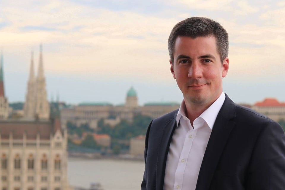Kocsis Máté zseniális paródiát osztott meg a baloldal programjáról