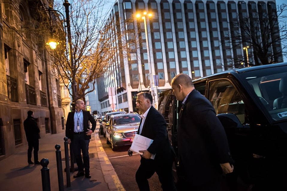 Orbán Viktor: Szombaton is az operatív törzzsel kezdtünk