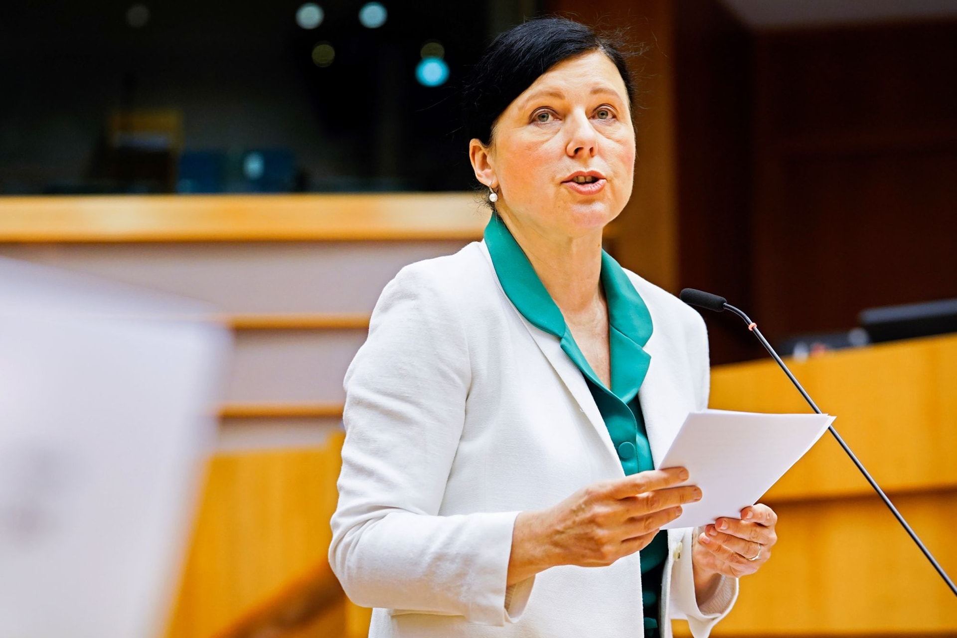 Gyurcsányné és társai bujtogatják a hazánkat fenyegetőket