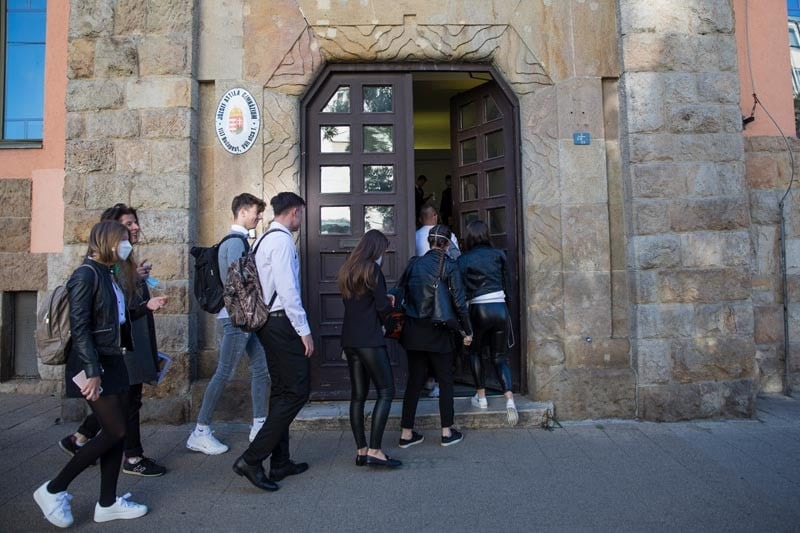 Sokan választották a kereszténység és az 56-os forradalom témáját