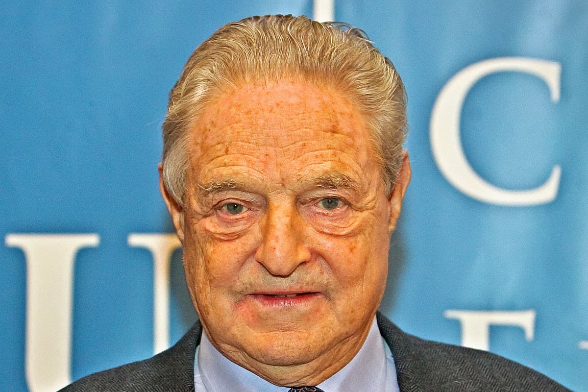 Soros ismét vádaskodik és diktatúrát kiált