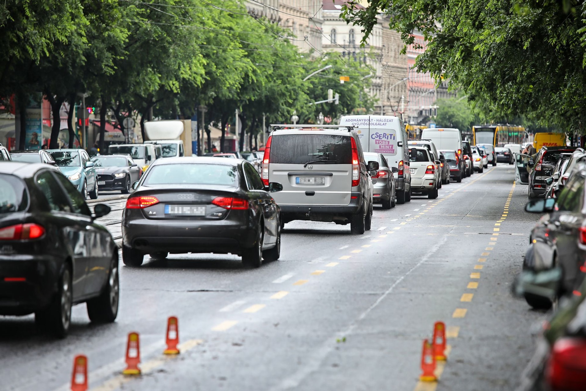Karácsony ismét dugóba fojtja a fővárost