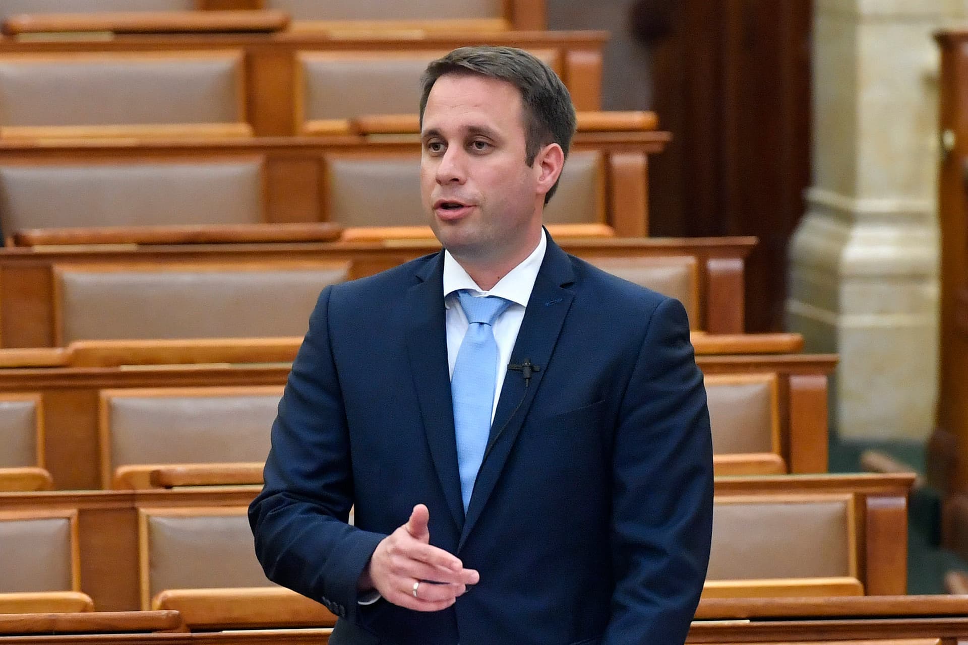 Nagy az érdeklődés a nemzeti konzultáció iránt
