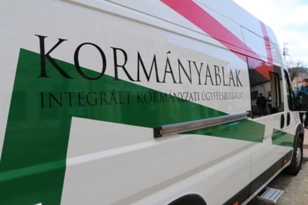 Több helyszínen, hosszabb nyitvatartással dolgoznak a kormányablakok