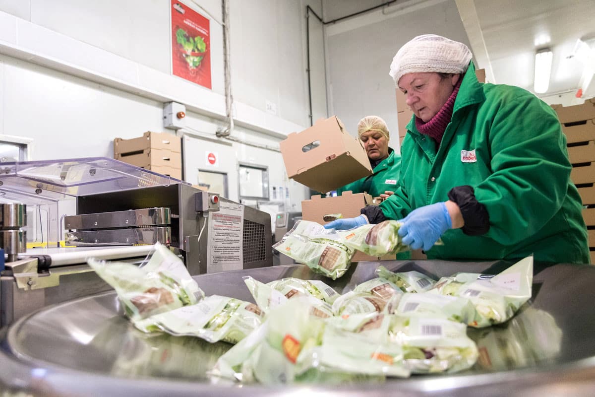 Májusra is igényelhető az ágazati bértámogatás