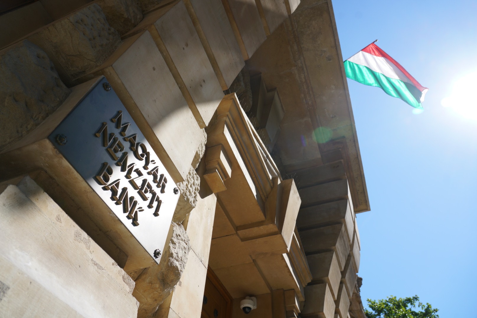 Új taggal bővül a magyar Nobel-díjasokat bemutató emlékérme-sorozat