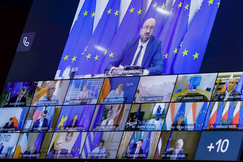 EU-csúcs: Fenn kell tartani a korlátozásokat a vírusmutációk visszaszorítása érdekében