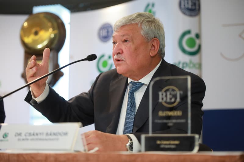 Huszonöt éve vezette be részvényeit az OTP a tőzsdére