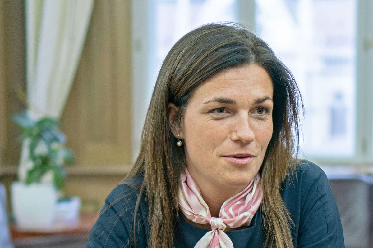 Varga Judit: Az Európai Bizottság gyakorlatilag az embercsempészet támogatását várja el Magyarországtól