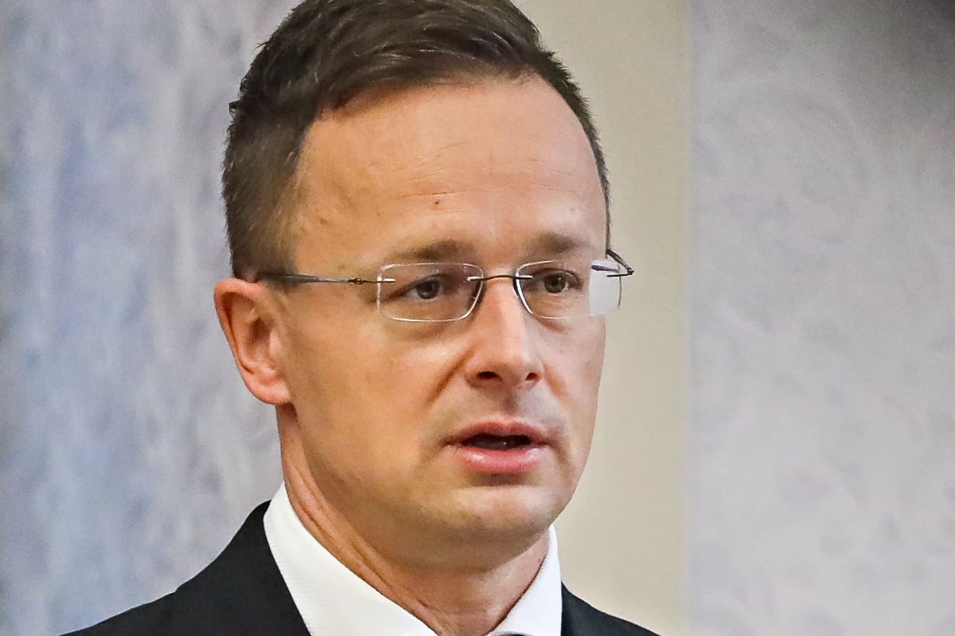 „Ok-okozati összefüggés van a migráció és az európai terrorfenyegetettség között”