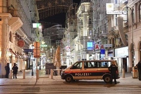Trump és Putyin is reagált a bécsi terrortámadásra