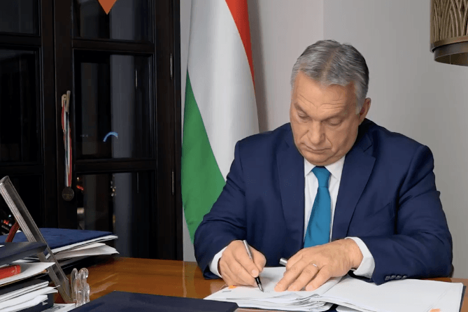 Orbán Viktor: Brüsszel térítse meg a határvédelem költségeit!