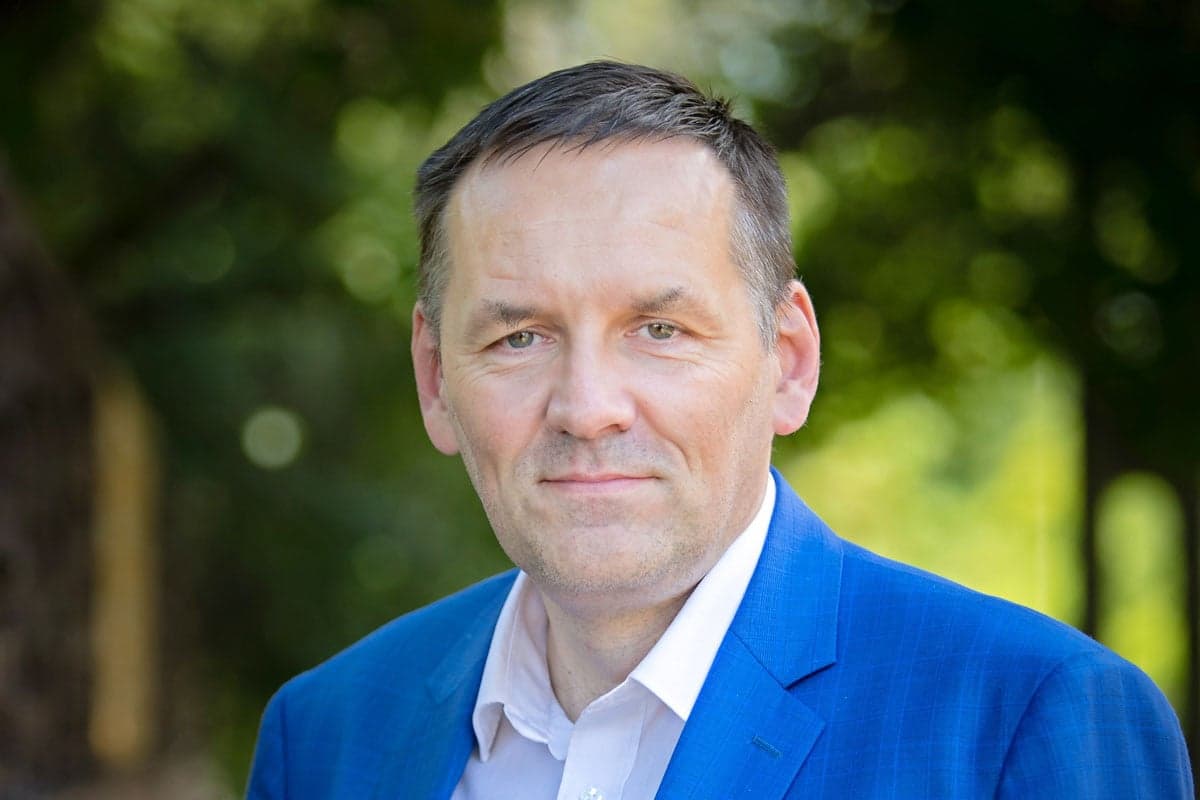 Volner János: Niedermüller külföldi befektetőknek játssza át az erzsébetvárosiak pénzét