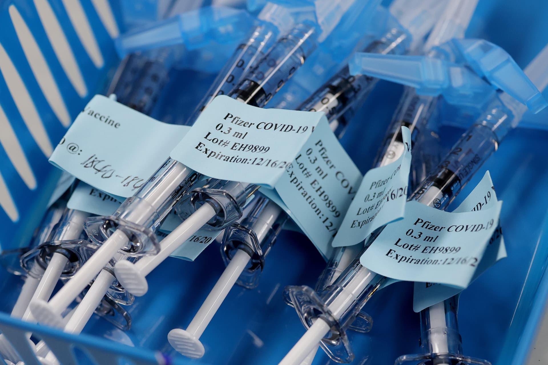 Az Egyesült Államokban engedélyezték a 12-15 évesek Pfizerrel oltását
