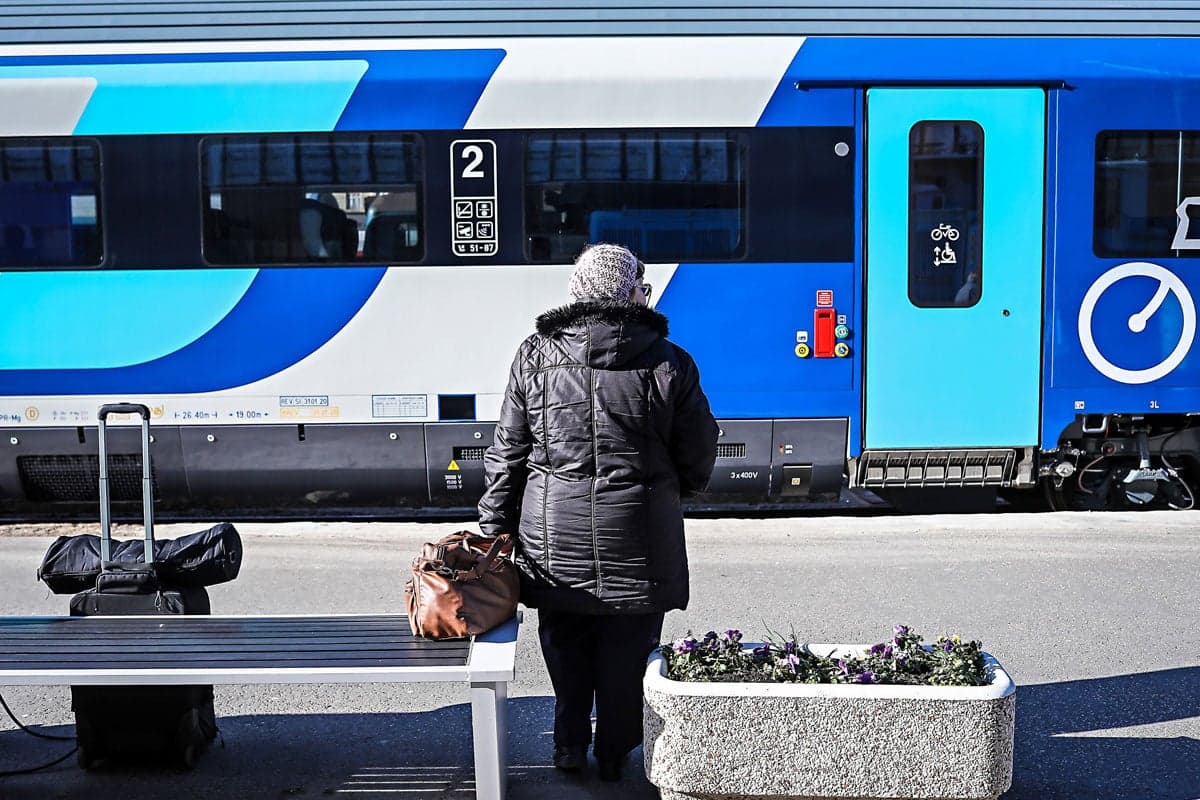 Életbe lépett a MÁV-START, a Volánbusz és a H8-as, H9-es HÉV vonalak új menetrendje