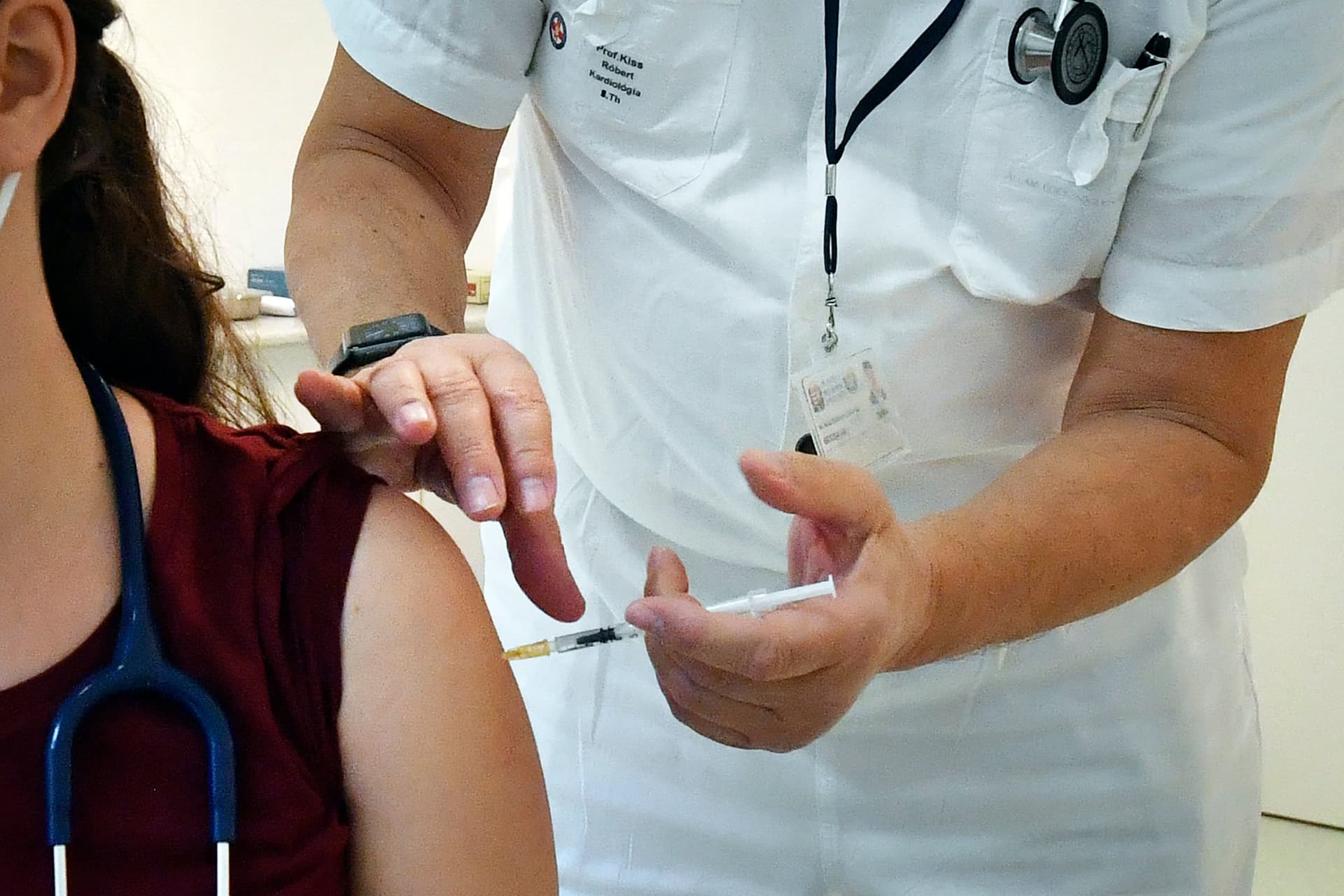 Álhír, hogy meddőséget okoz a Pfizer vakcinája