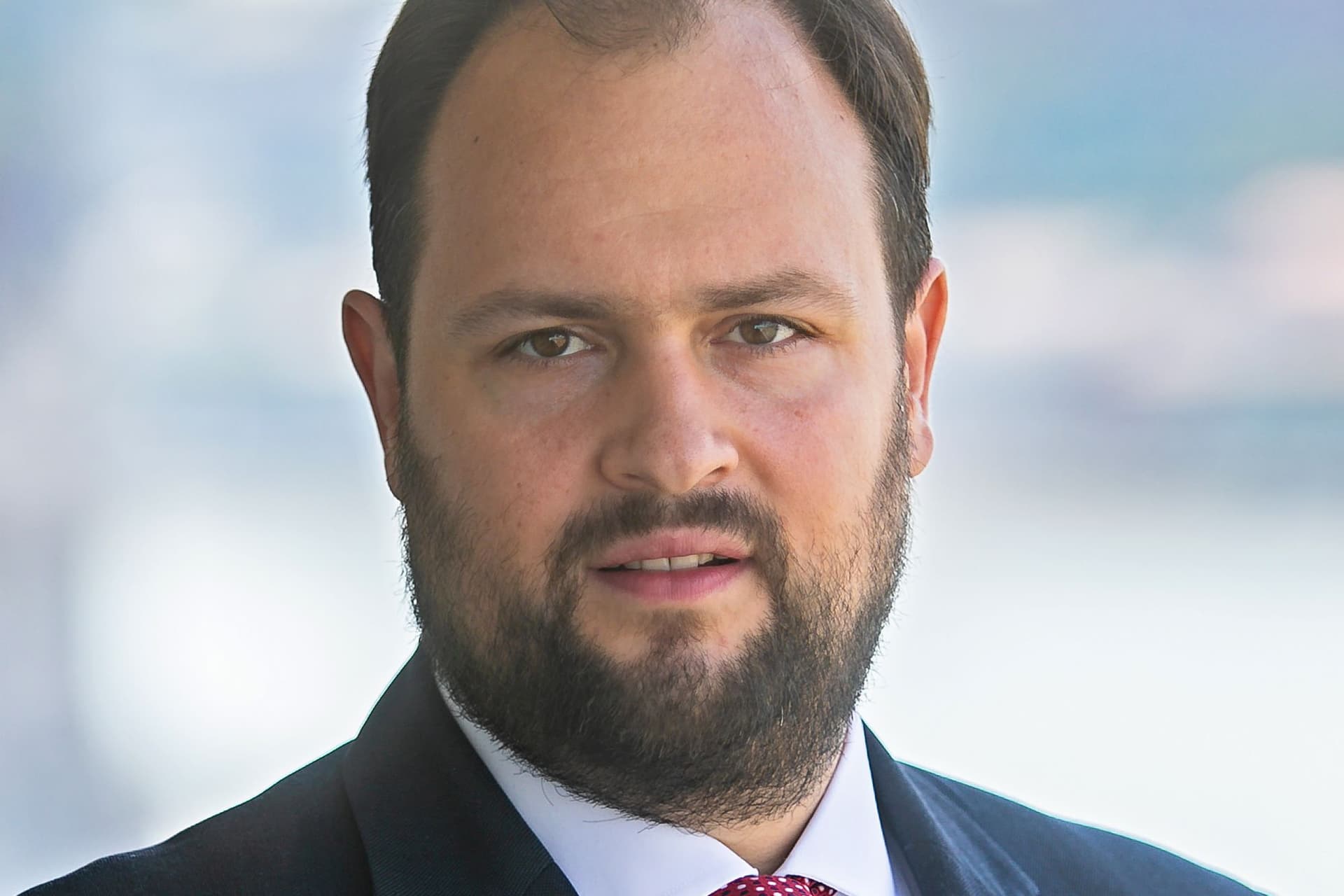 Aki békét és biztonságot szeretne, szavazzon a Fidesz-KDNP-re!