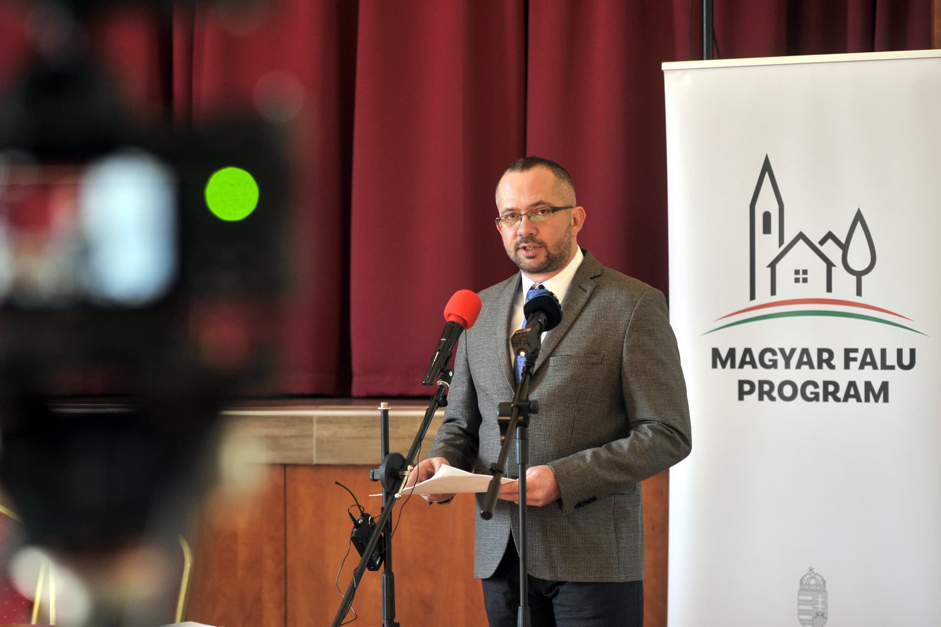 Gyopáros Alpár: Folytatódik a szolgálati házak kialakítása a falvakban