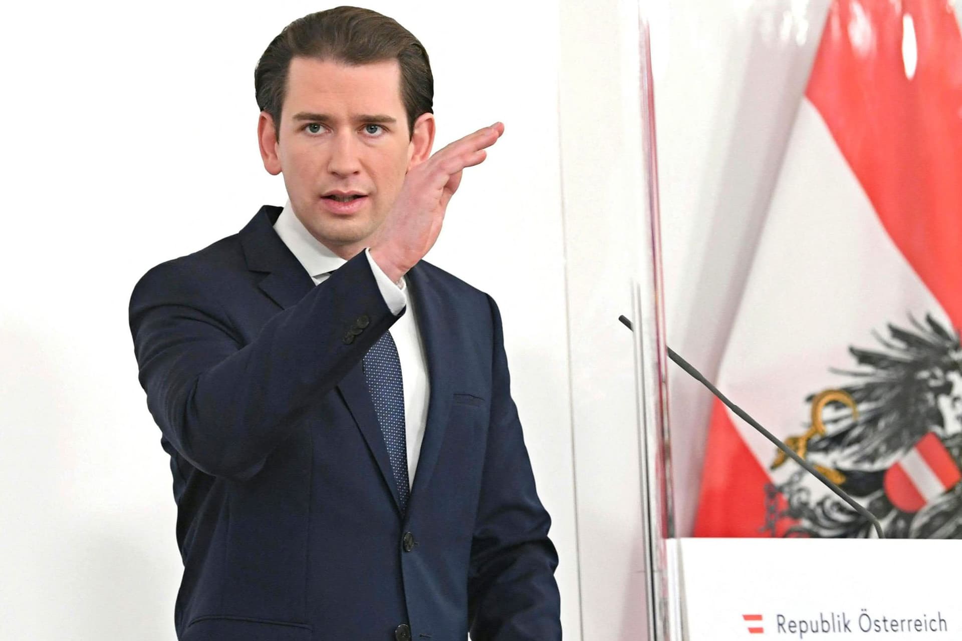 „A válasz a járvány negyedik hullámára nem a karantén, hanem az oltás”