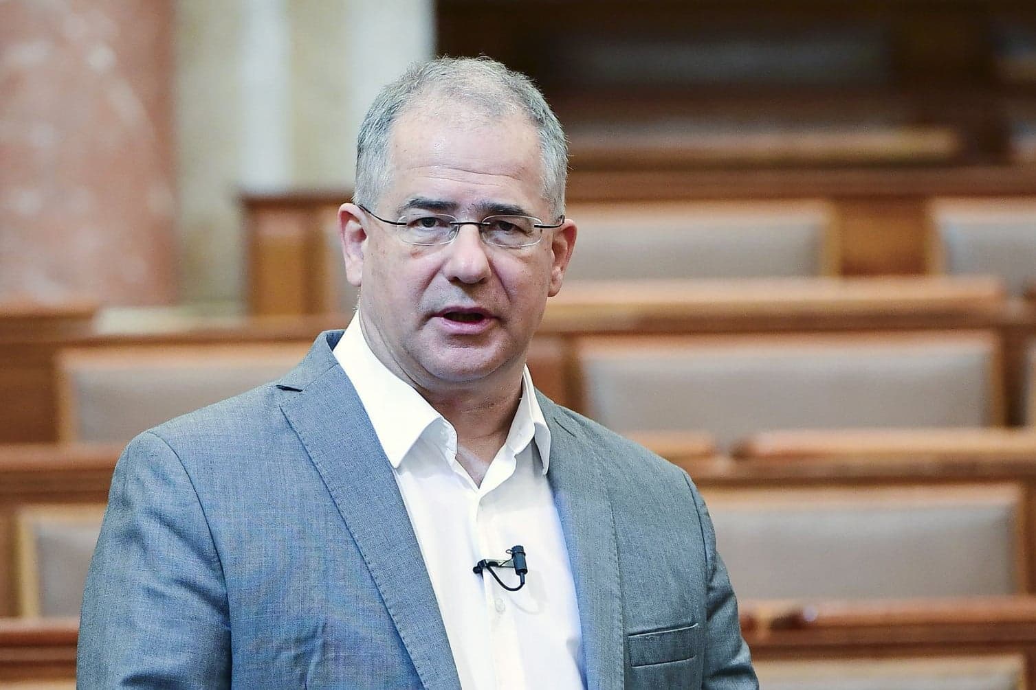 Kósa Lajos koronavírusos, kórházban van