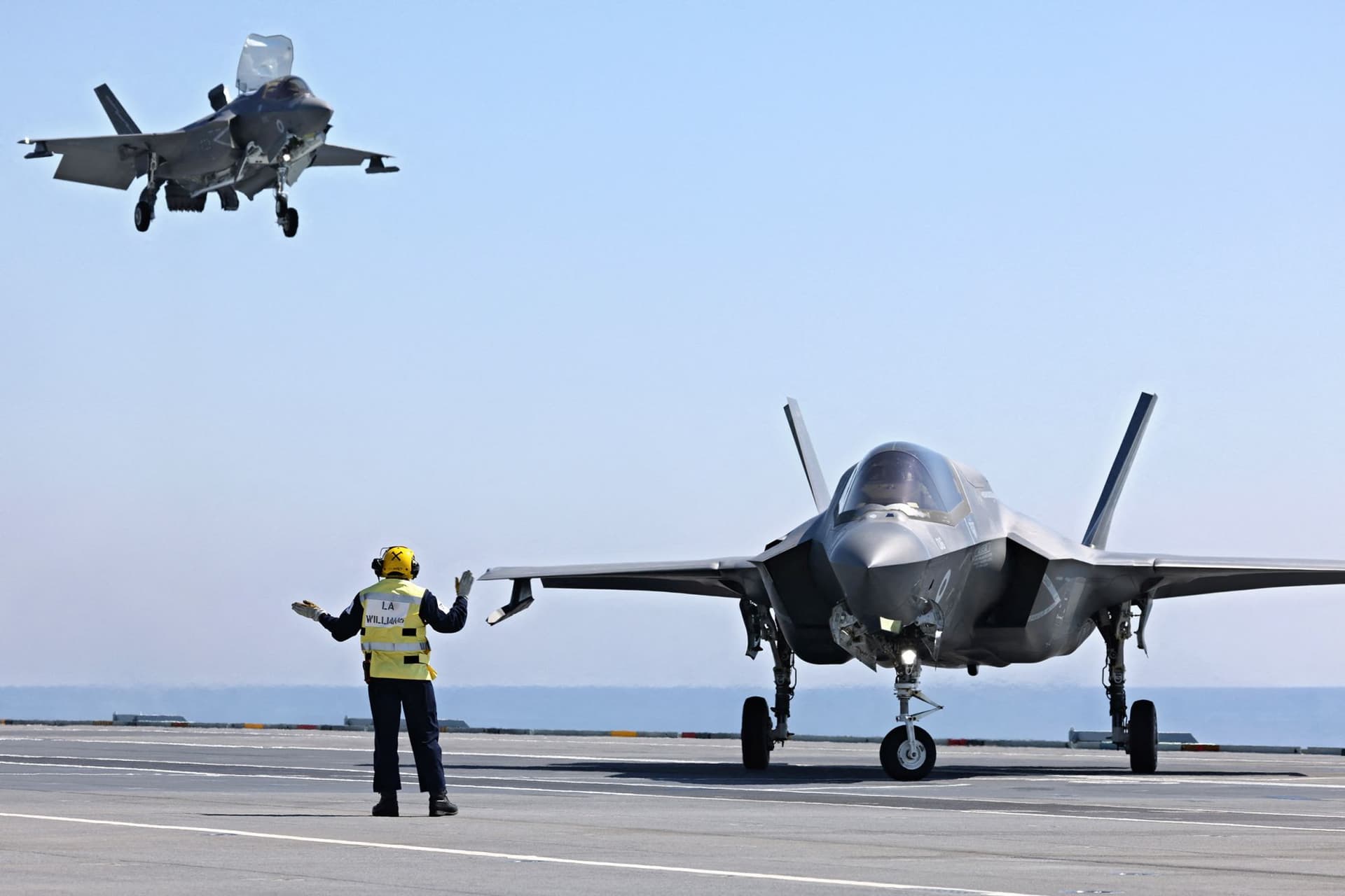 Skócia partjainál jár a HMS Queen Elizabeth