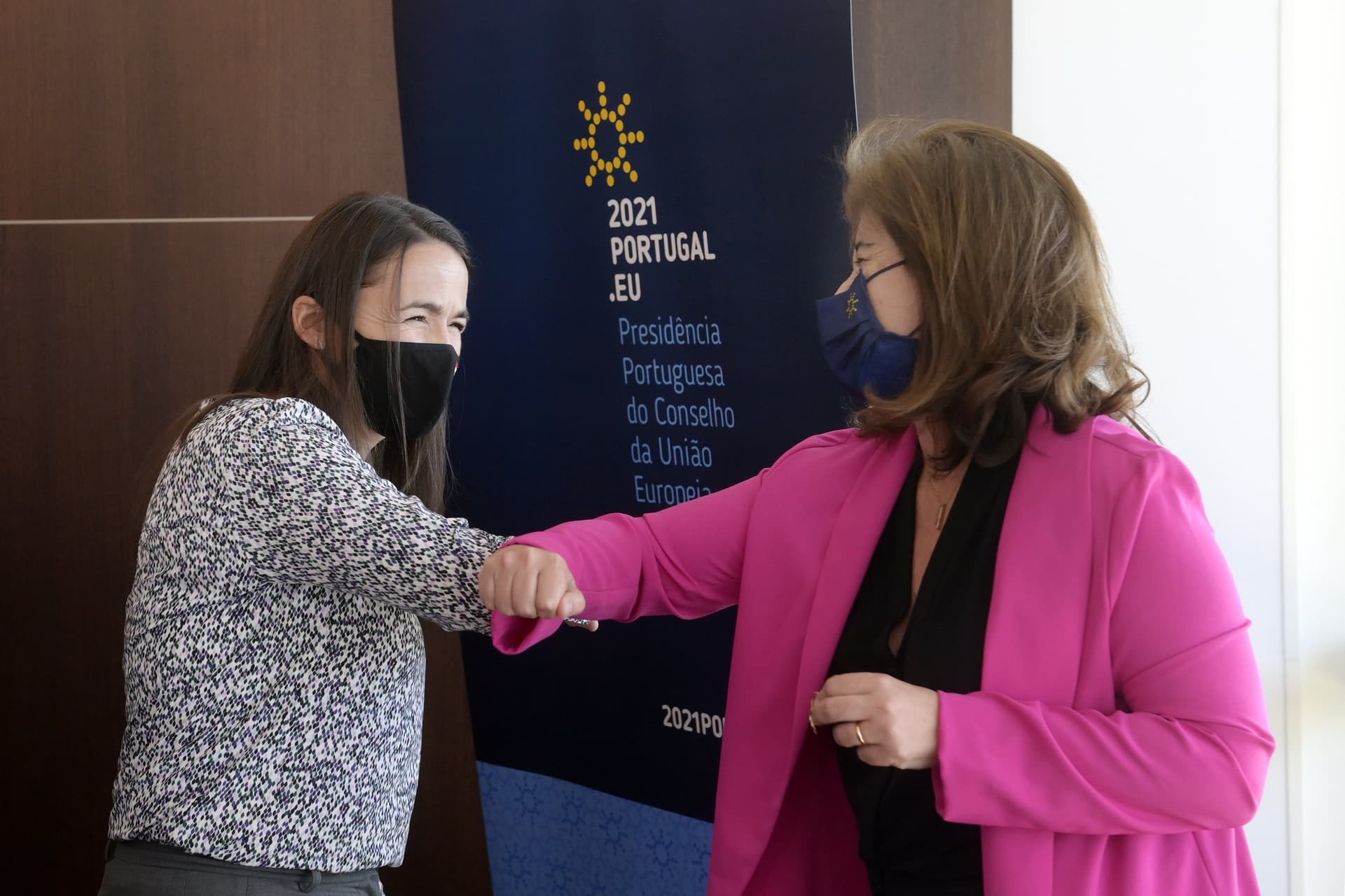 A szociális kihívásokra Magyarország számára a munka és a család a megoldás