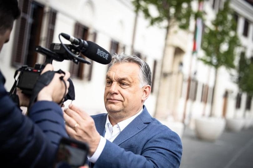 Orbán Viktor: Viszlát, maszk!
