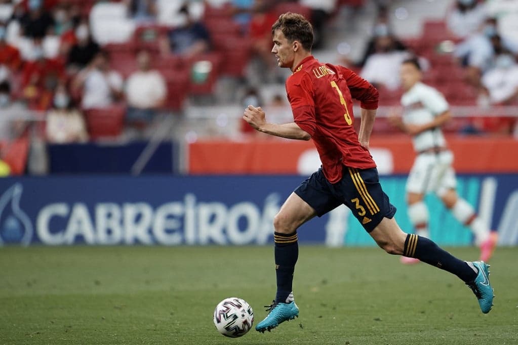 Duzzad a spanyol árnyékkeret létszáma